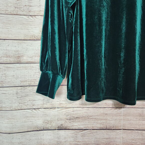 Modcloth Crushed Velvet Blouse Long Sleeve Beyond Basic Green Top Size 2X - Picture 9 of 14